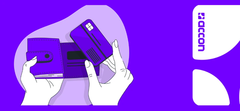 Pagamento online aprovado na tela do celular com cartao de credito